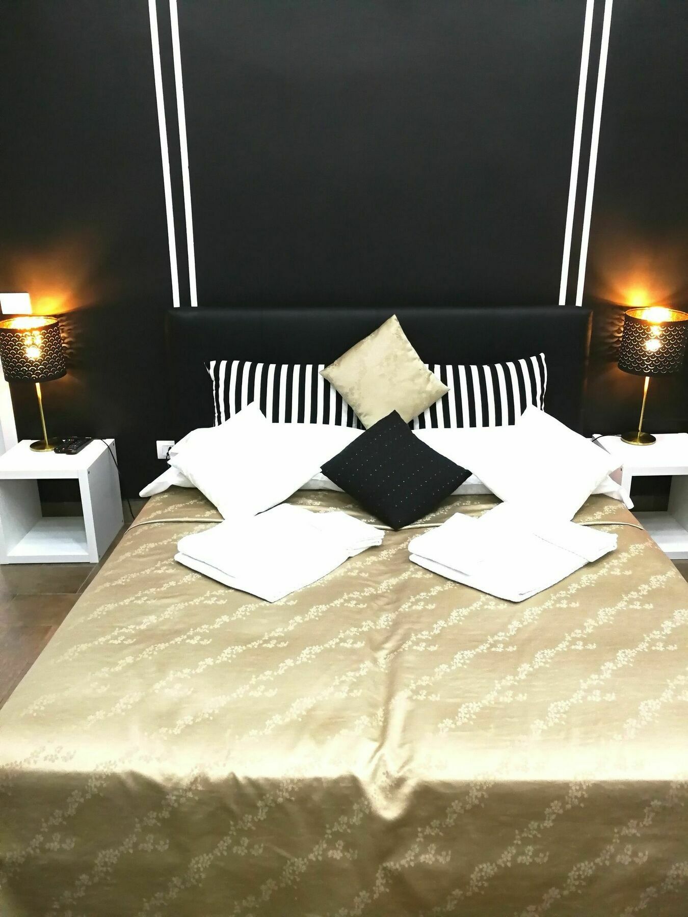 Toledostation B&B Nápoly Kültér fotó